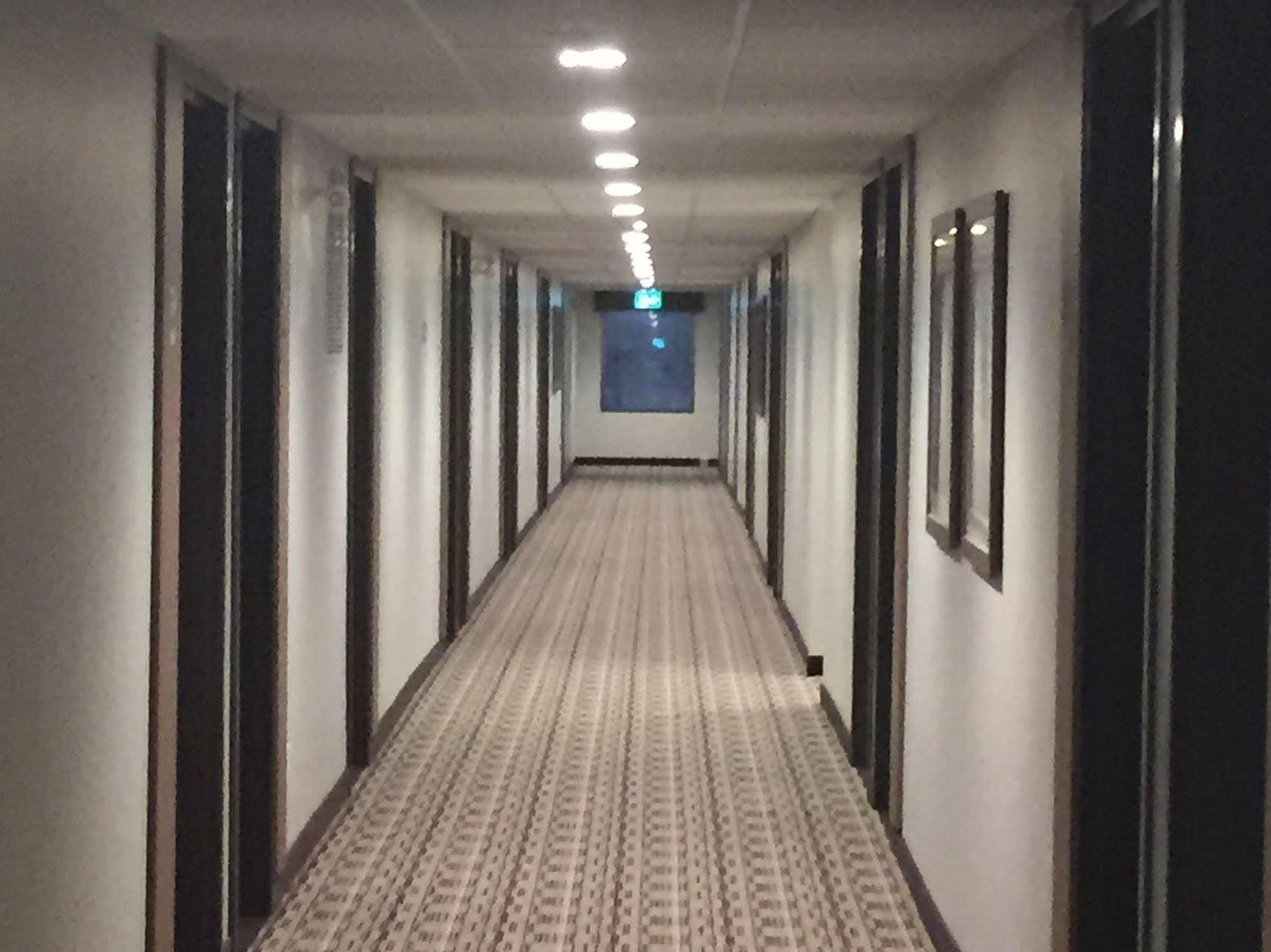 Microtel Inn & Suites By Wyndham Kirkland Lake Екстериор снимка